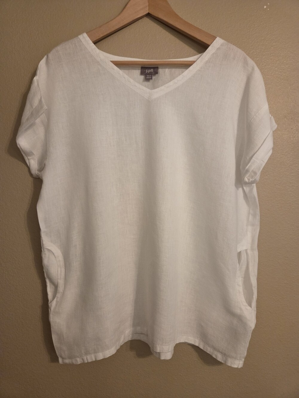 J. Jill White Linen V-Neck Tunic Top